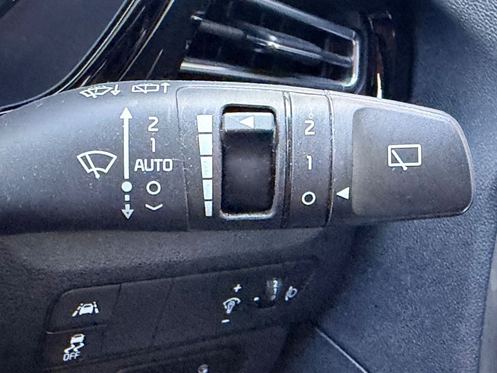 Used Kia Niro 2021 for sale - 77227485: Photo 50