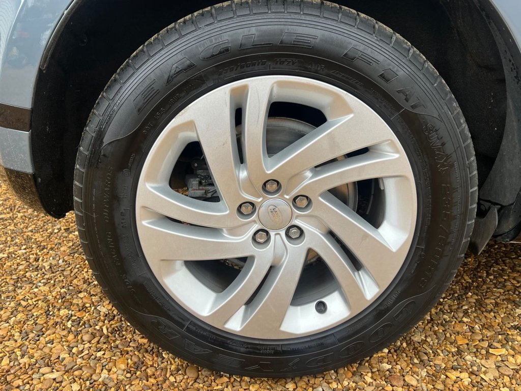 Used Land Rover Range Rover Evoque 2022 for sale - 76361625: Photo 12