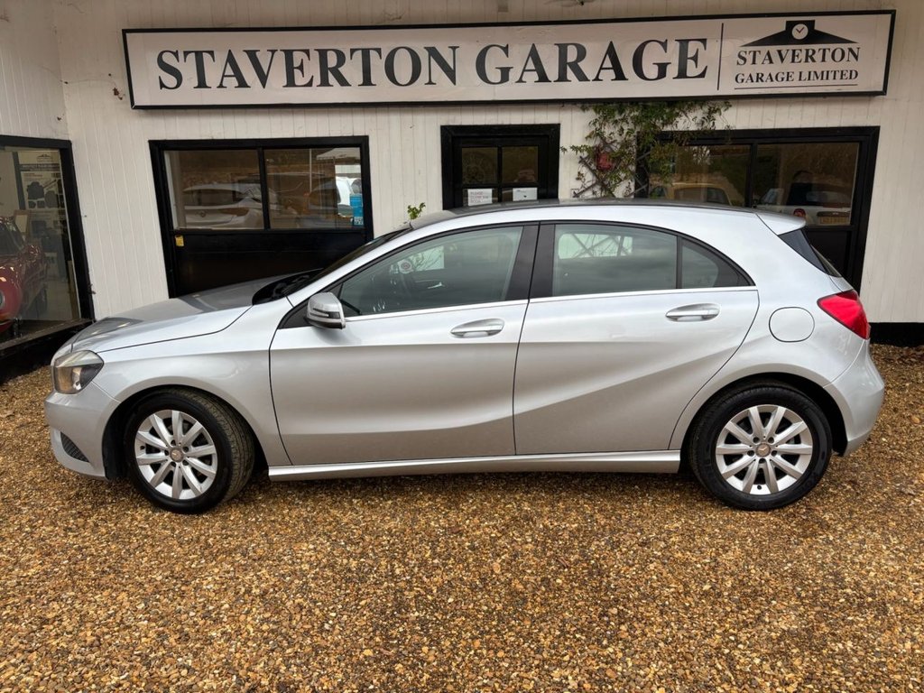 Used Mercedes-Benz A-Class 2013 for sale - 76486987: Photo 17