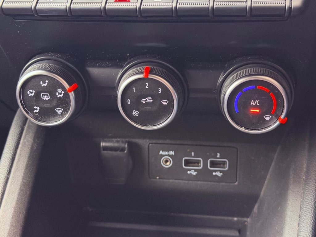 Used Renault Clio 2020 for sale - 77302509: Photo 40