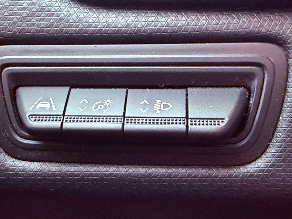 Used Renault Clio 2020 for sale - 77302509: Photo 49