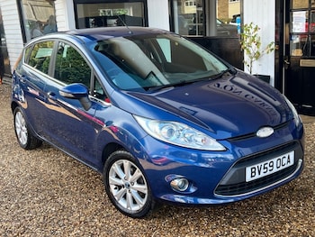 2009 (59) - 1.4 Zetec Hatchback 5dr Petrol Manual (133 g/km, 94 bhp)
