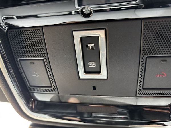 Used Land Rover Range Rover Velar 2021 for sale - 75676014: Photo 30