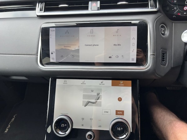 Used Land Rover Range Rover Velar 2021 for sale - 75676014: Photo 45