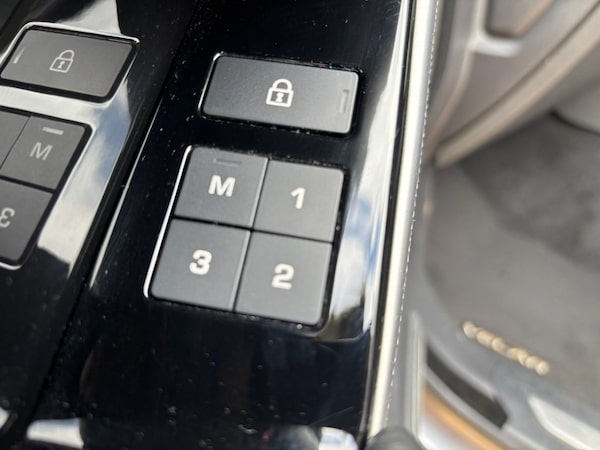 Used Land Rover Range Rover Velar 2021 for sale - 75676014: Photo 49