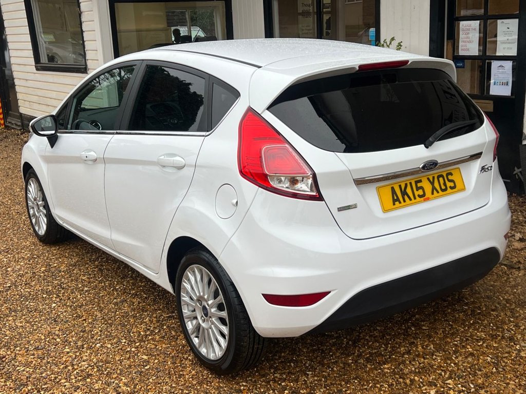 Used Ford Fiesta 2015 for sale - 76406889: Photo 13