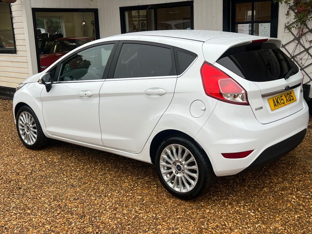 Used Ford Fiesta 2015 for sale - 76406889: Photo 14