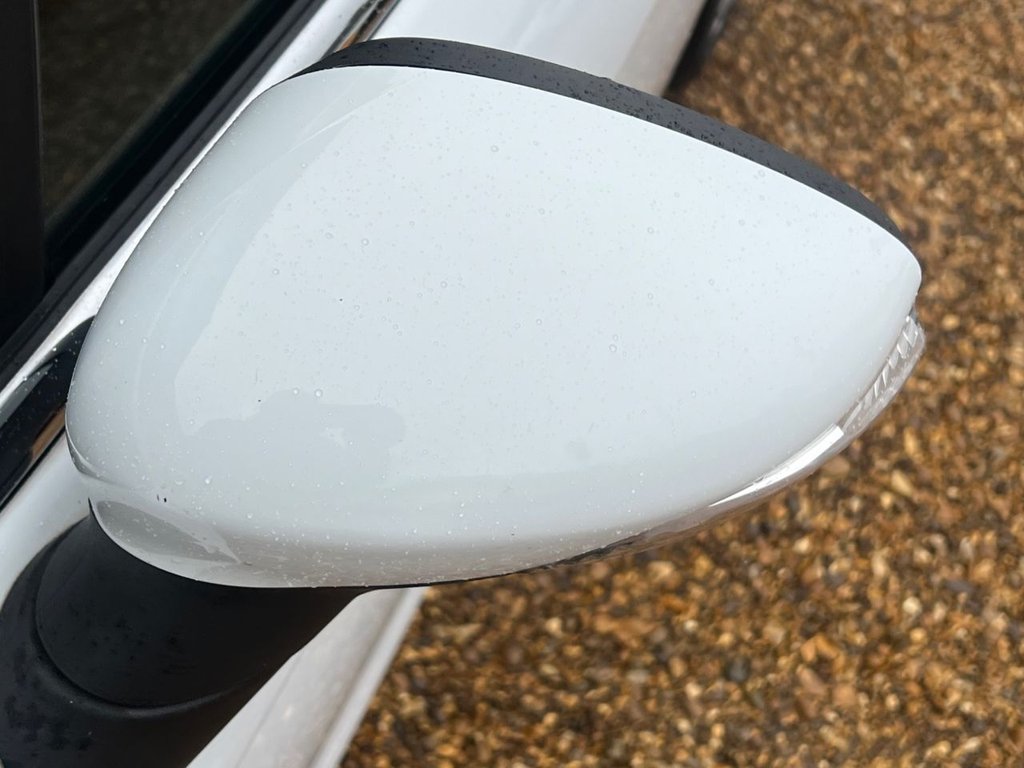 Used Ford Fiesta 2015 for sale - 76406889: Photo 23