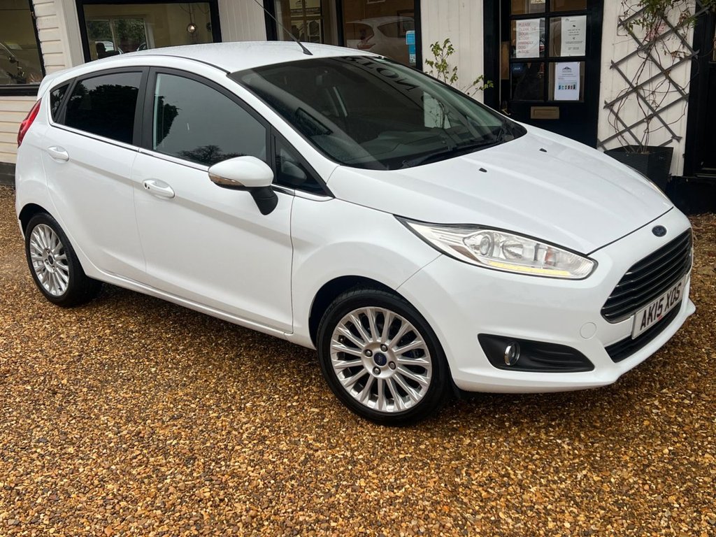 Used Ford Fiesta 2015 for sale - 76406889: Photo 4