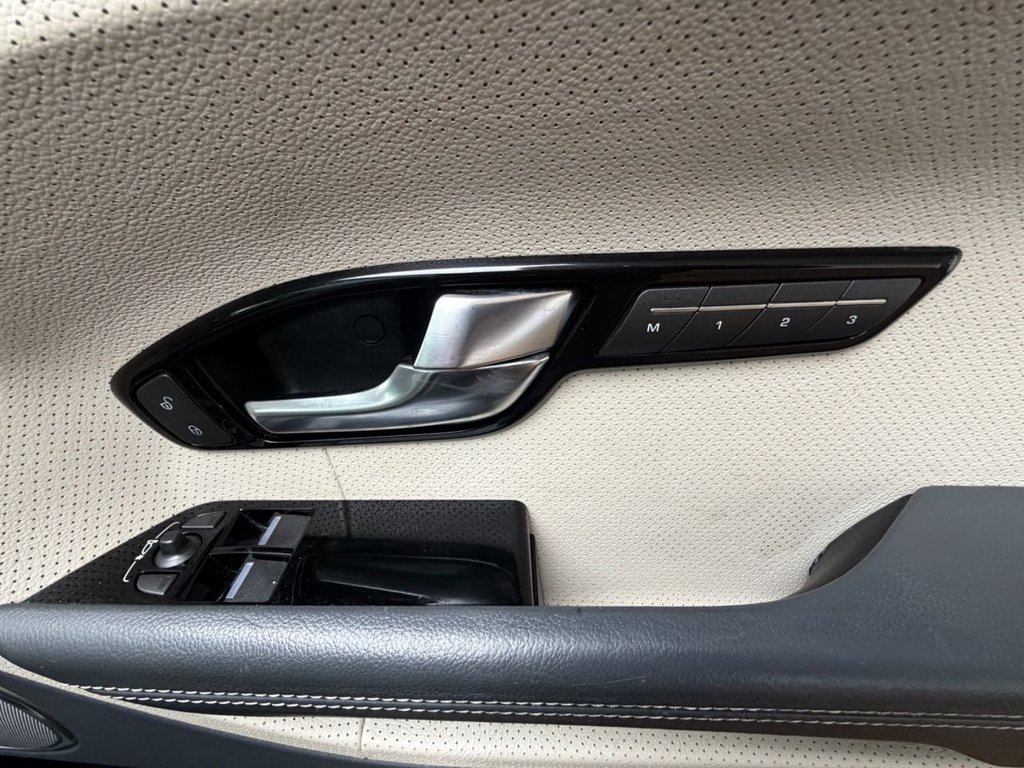 Used Land Rover Range Rover Evoque 2012 for sale - 78134191: Photo 31