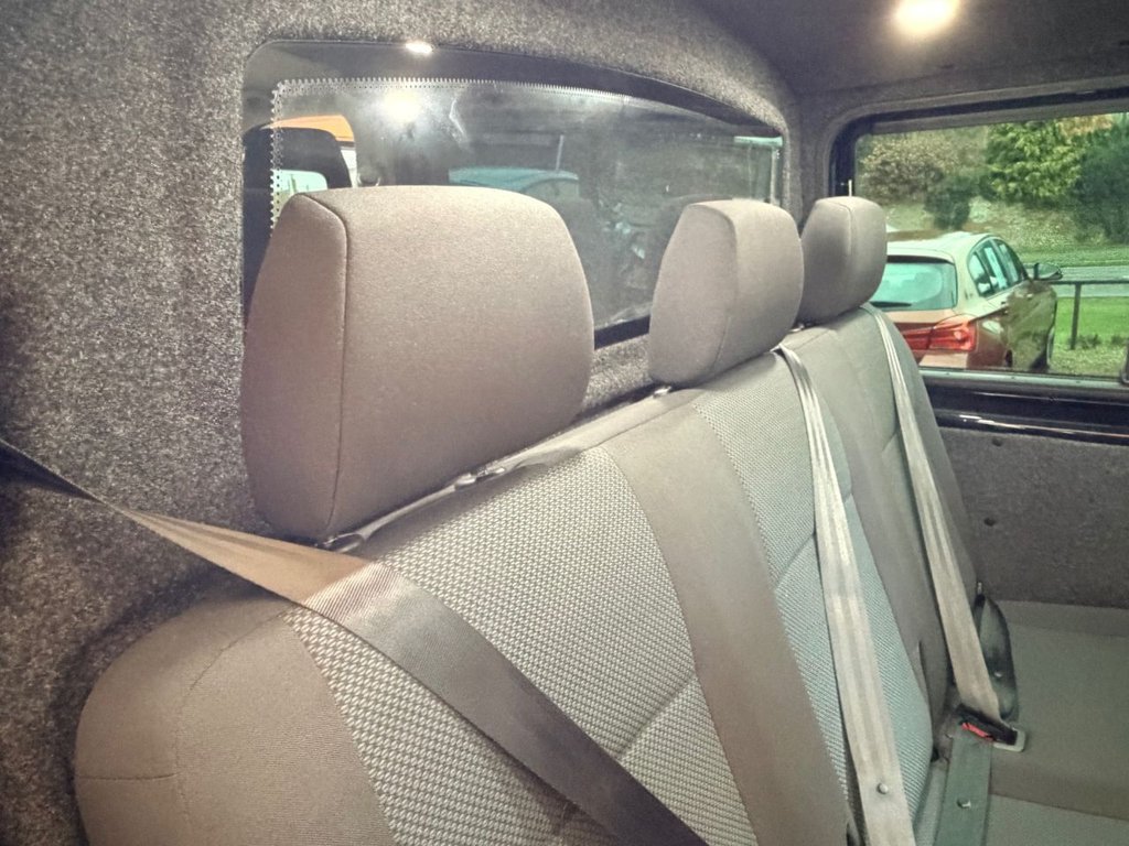 Used Volkswagen Transporter 2018 for sale - 76745065: Photo 35