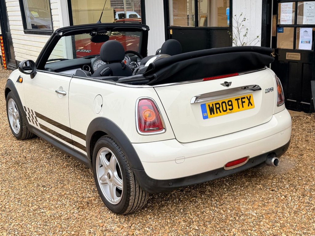 Used MINI Convertible 2009 for sale - 77785986: Photo 12
