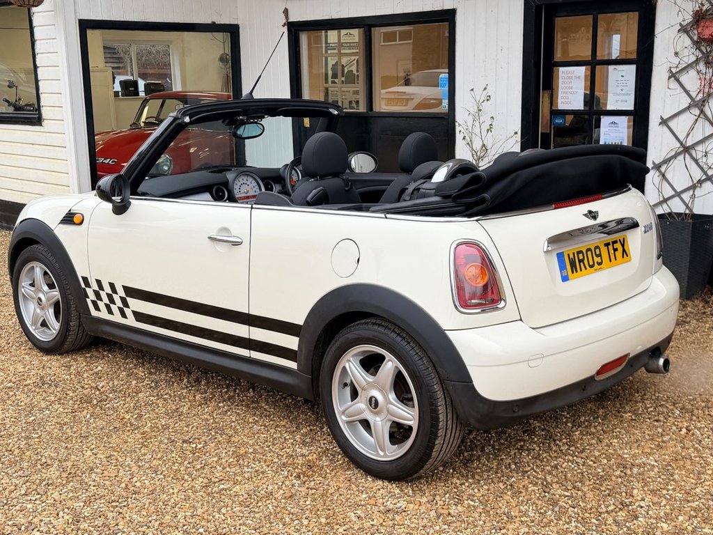 Used MINI Convertible 2009 for sale - 77785986: Photo 14