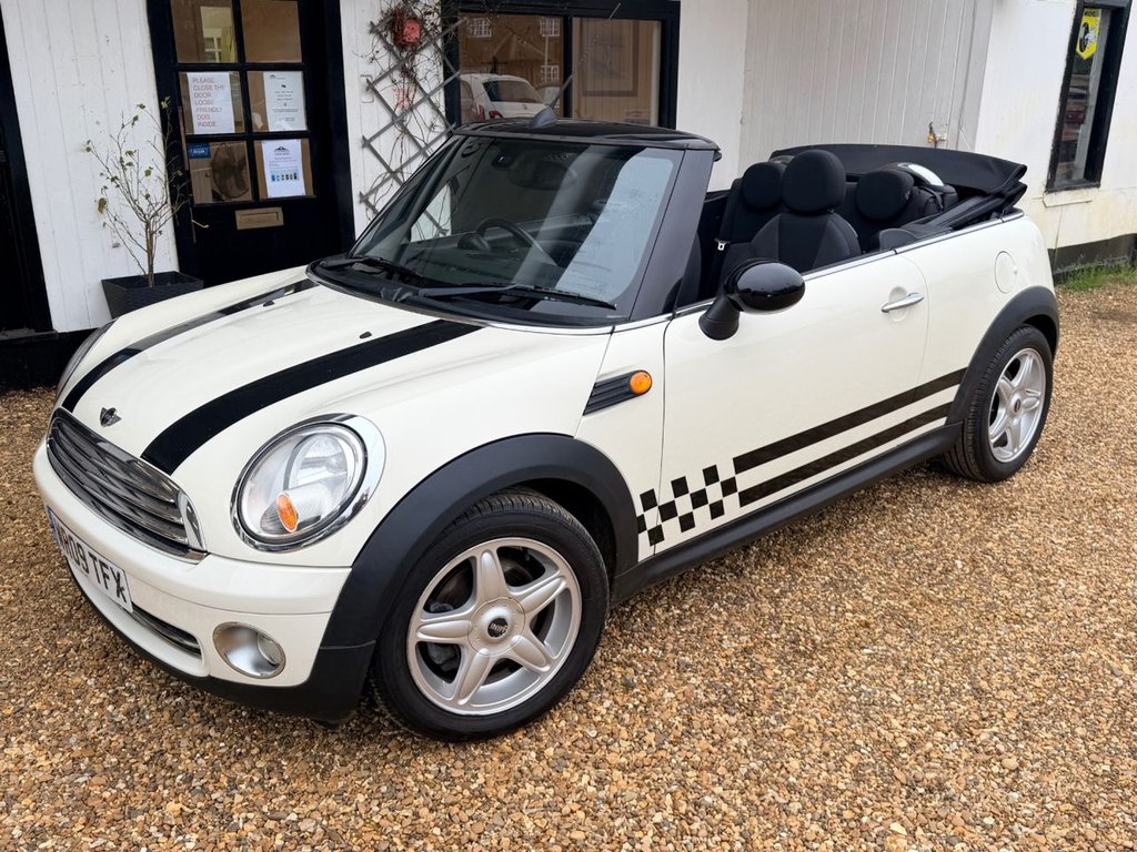 Used MINI Convertible 2009 for sale - 77785986: Photo 18