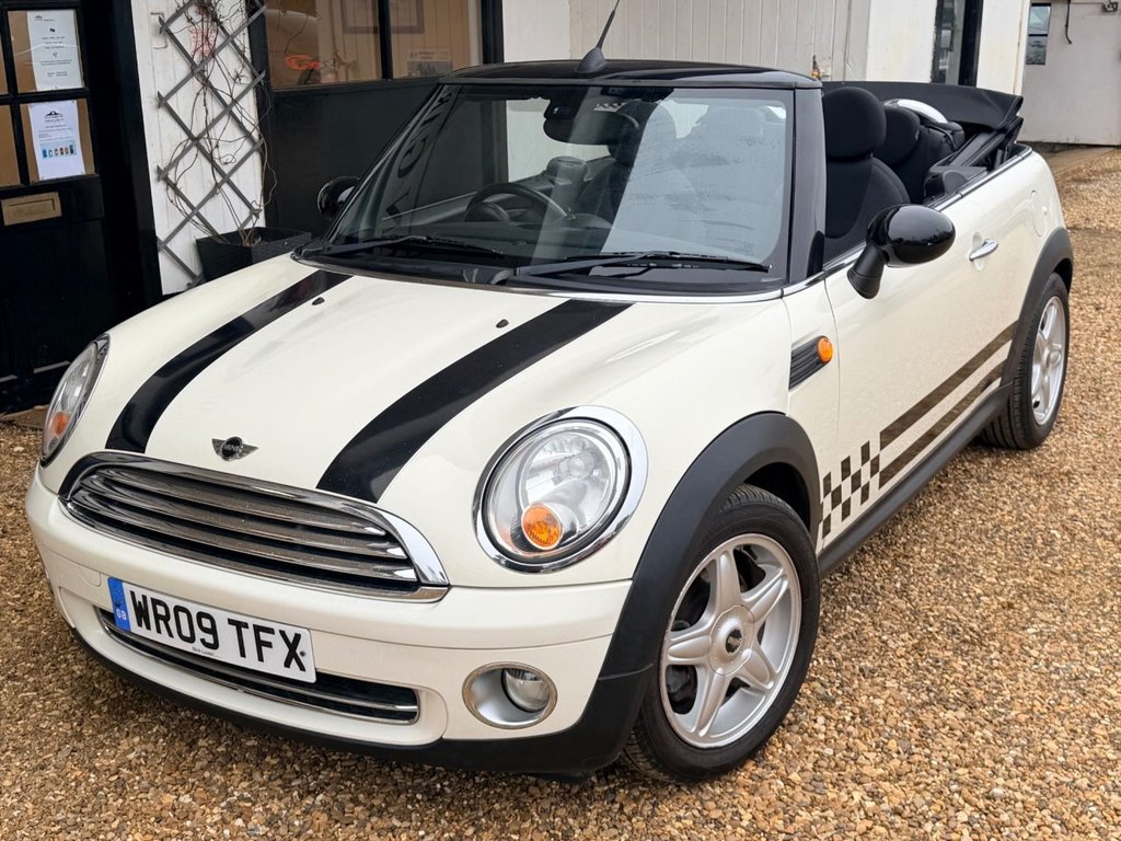 Used MINI Convertible 2009 for sale - 77785986: Photo 19