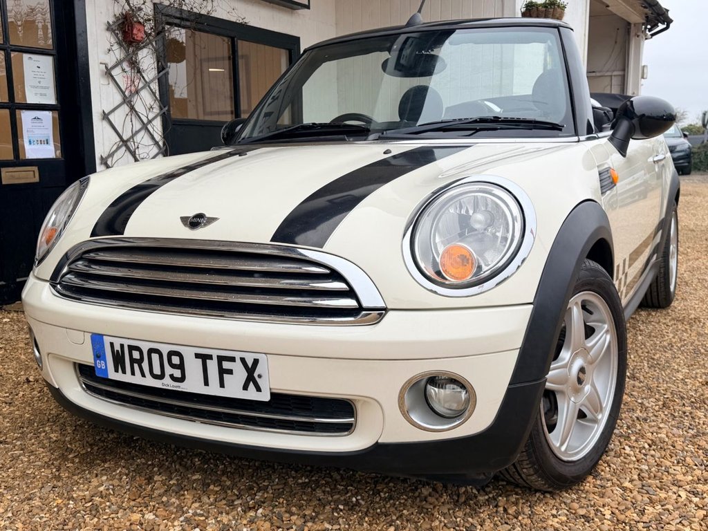 Used MINI Convertible 2009 for sale - 77785986: Photo 24