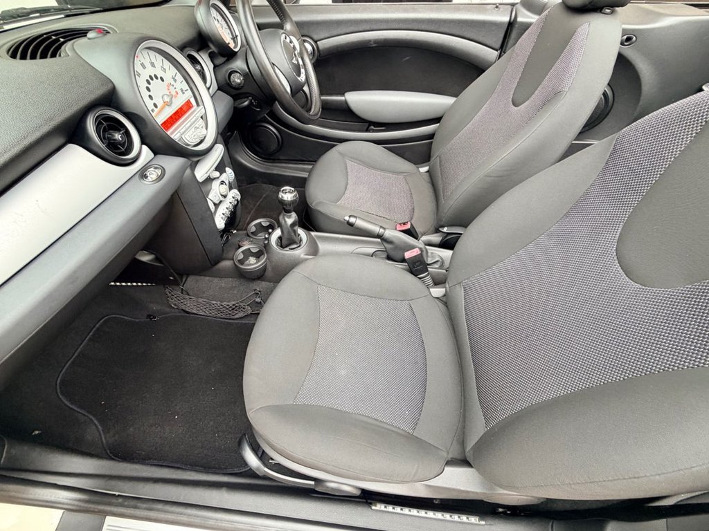 Used MINI Convertible 2009 for sale - 77785986: Photo 26