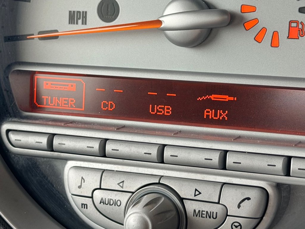 Used MINI Convertible 2009 for sale - 77785986: Photo 36