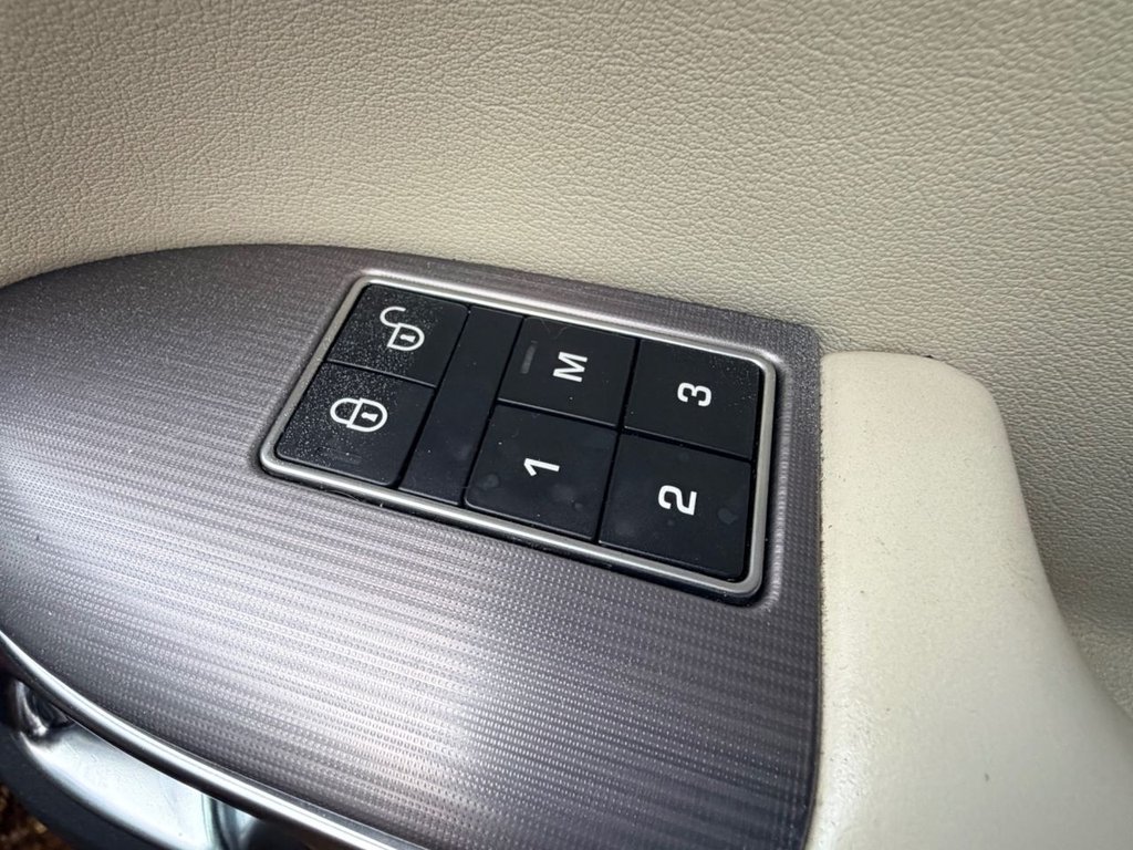 Used Land Rover Range Rover Sport 2016 for sale - 78008767: Photo 31