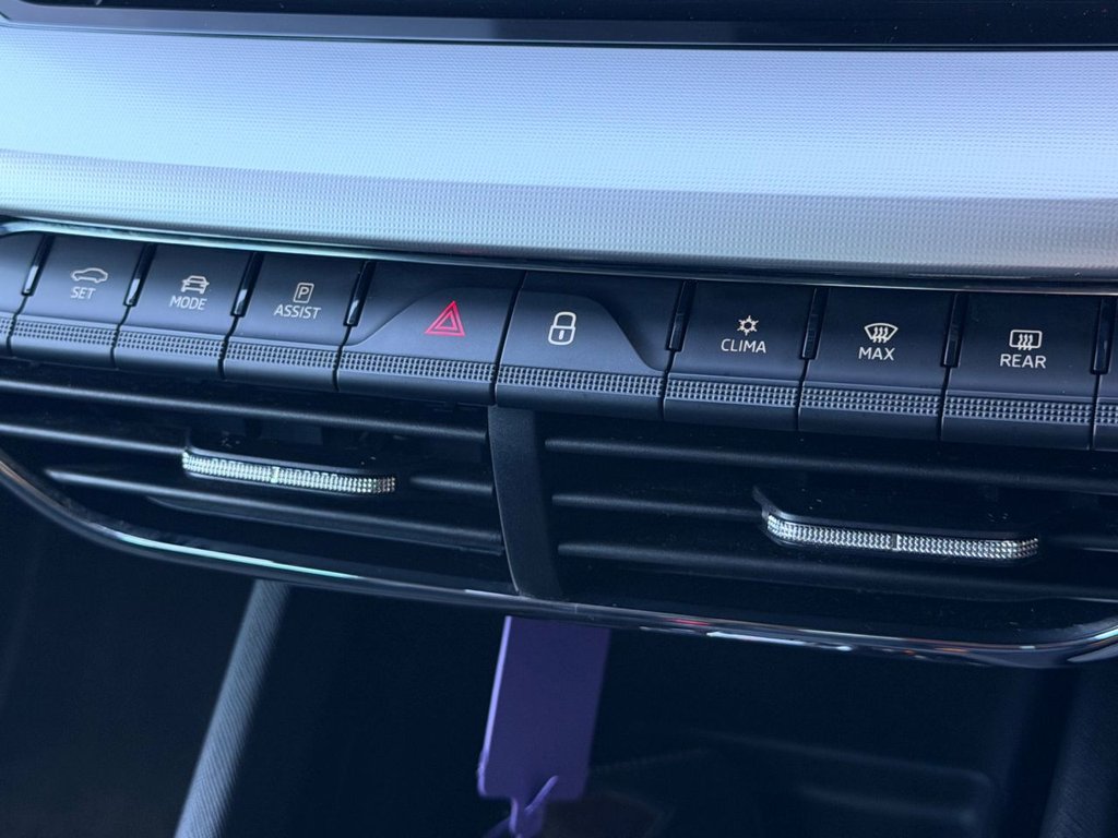 Used Skoda Octavia 2023 for sale - 77841420: Photo 45