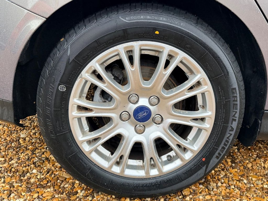 Used Ford Focus 2011 for sale - 77302378: Photo 12