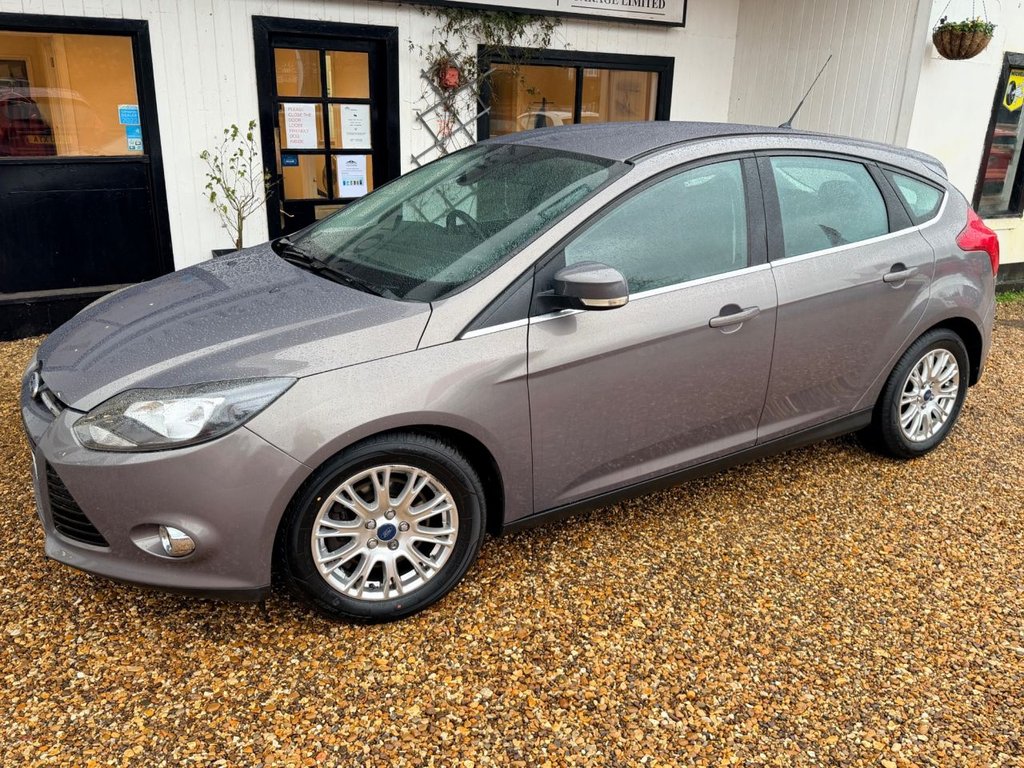 Used Ford Focus 2011 for sale - 77302378: Photo 16
