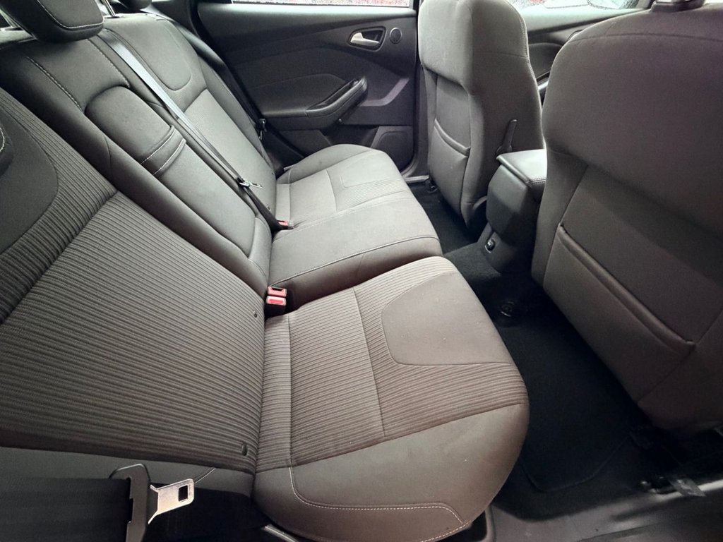 Used Ford Focus 2011 for sale - 77302378: Photo 27