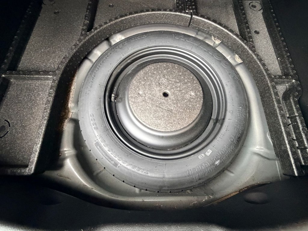 Used Ford Focus 2011 for sale - 77302378: Photo 32