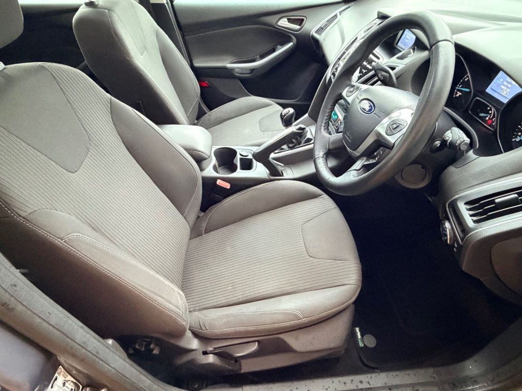 Used Ford Focus 2011 for sale - 77302378: Photo 33