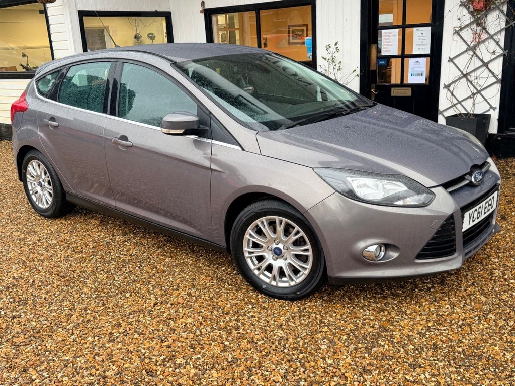 Used Ford Focus 2011 for sale - 77302378: Photo 4