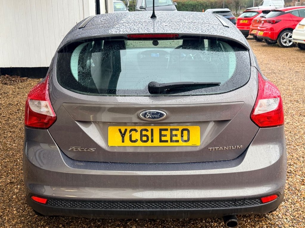 Used Ford Focus 2011 for sale - 77302378: Photo 8