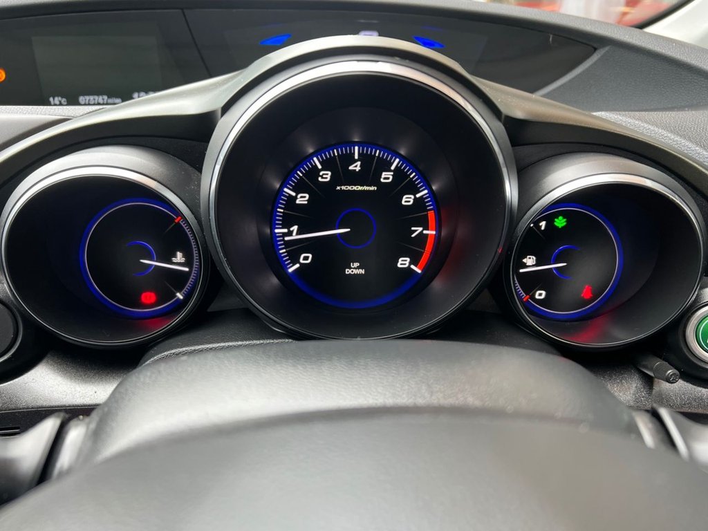 Used Honda Civic 2012 for sale - 76430362: Photo 26