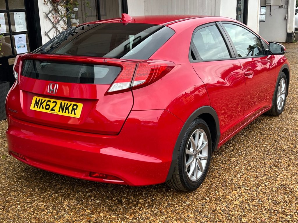 Used Honda Civic 2012 for sale - 76430362: Photo 7