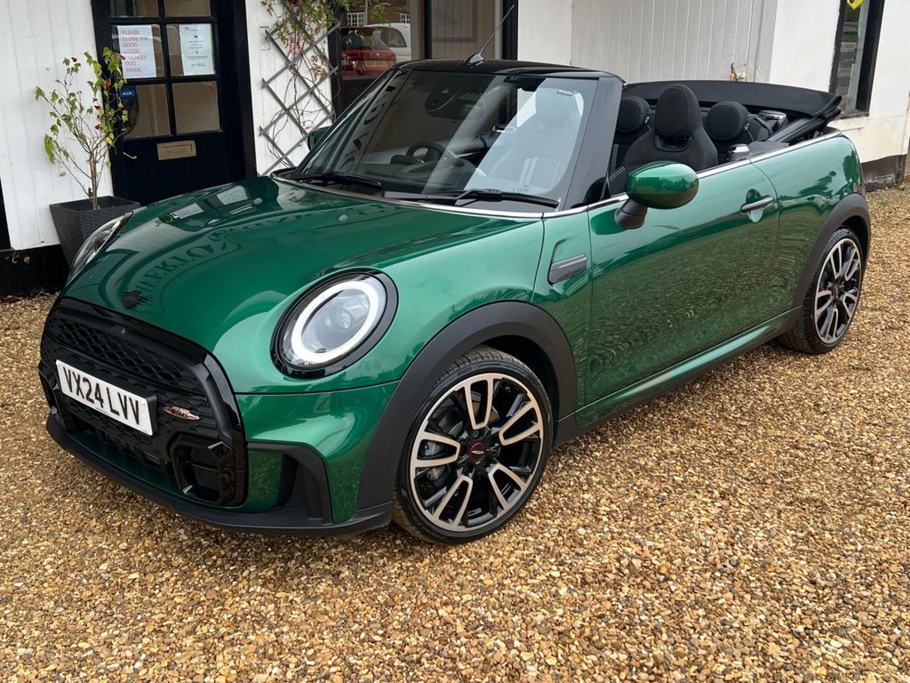 Used MINI Convertible 2024 for sale - 76111938: Photo 18
