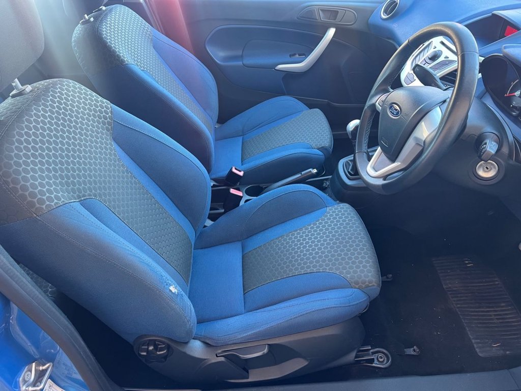 Used Ford Fiesta 2010 for sale - 76185633: Photo 27