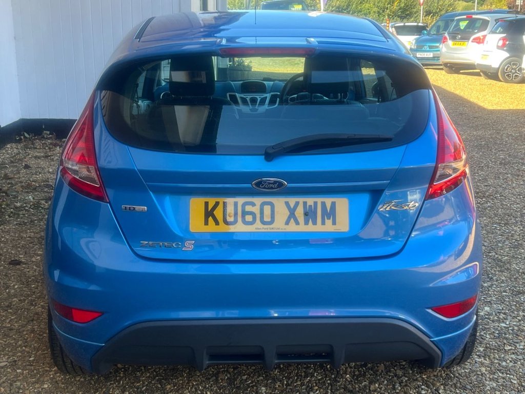 Used Ford Fiesta 2010 for sale - 76185633: Photo 8