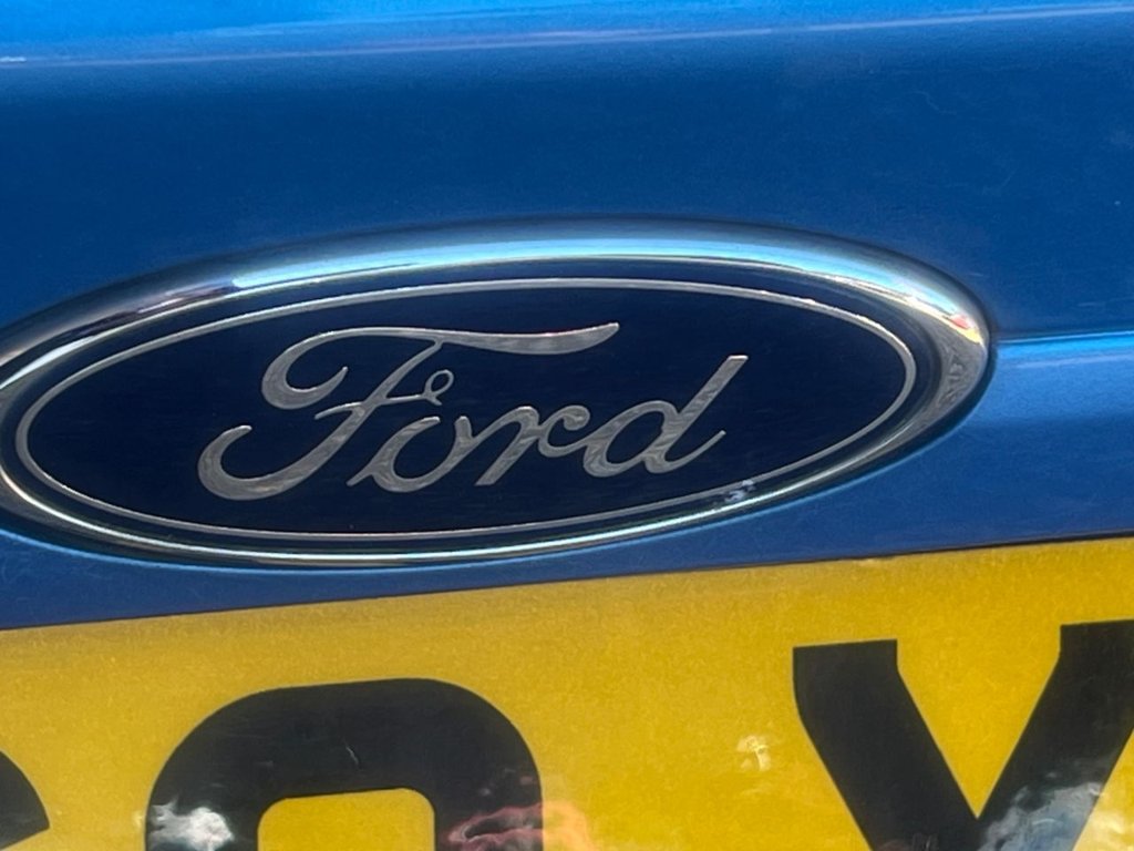 Used Ford Fiesta 2010 for sale - 76185633: Photo 9