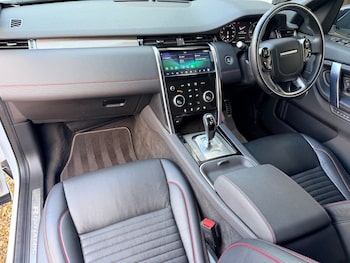 Used Land Rover Discovery Sport 2020 for sale - 76751180: Photo