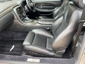 Used Aston Martin DB7 2002 for sale - 75986435: Photo