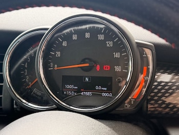 Used MINI Hatch 2019 for sale - 78887800: Photo
