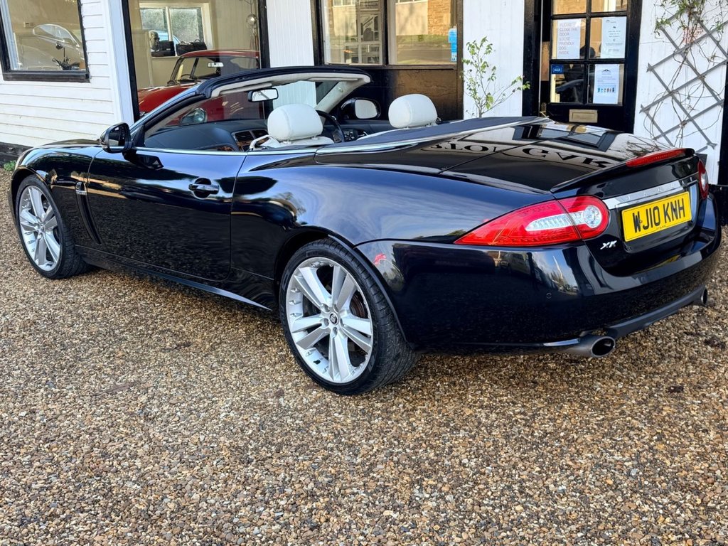 Used Jaguar XK 2010 for sale - 76617537: Photo 14