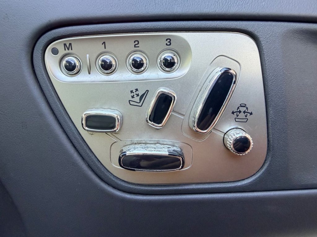 Used Jaguar XK 2010 for sale - 76617537: Photo 29