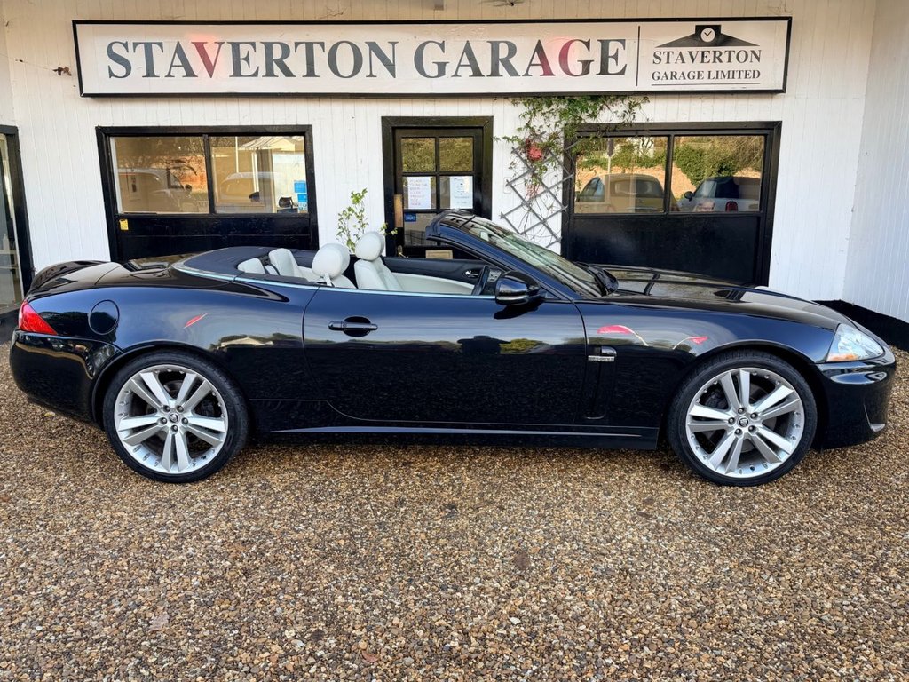 Used Jaguar XK 2010 for sale - 76617537: Photo 5