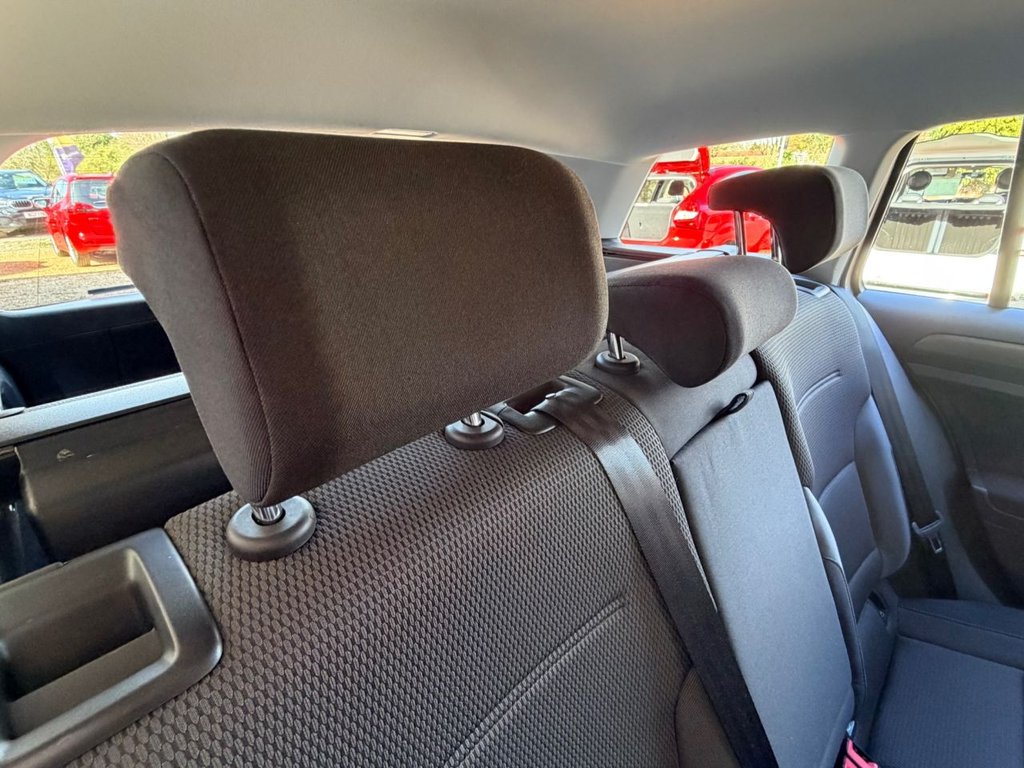 Used Volkswagen Golf 2017 for sale - 77891091: Photo 28