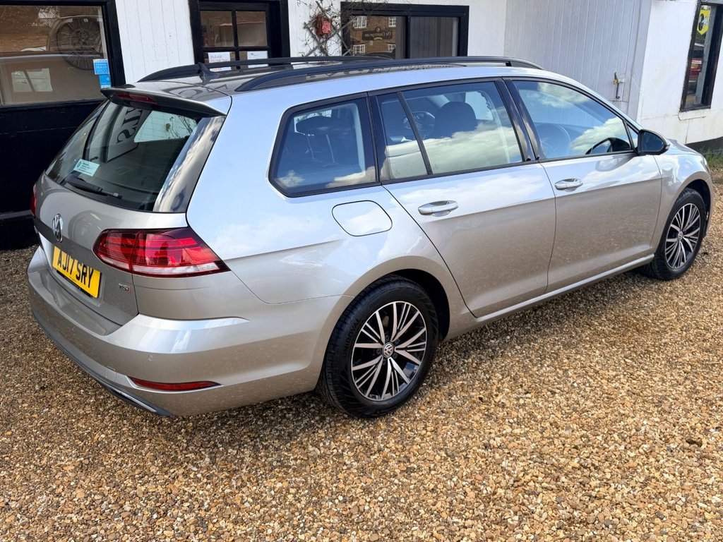 Used Volkswagen Golf 2017 for sale - 77891091: Photo 6