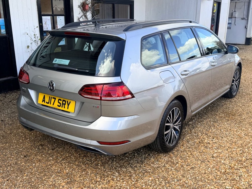 Used Volkswagen Golf 2017 for sale - 77891091: Photo 7