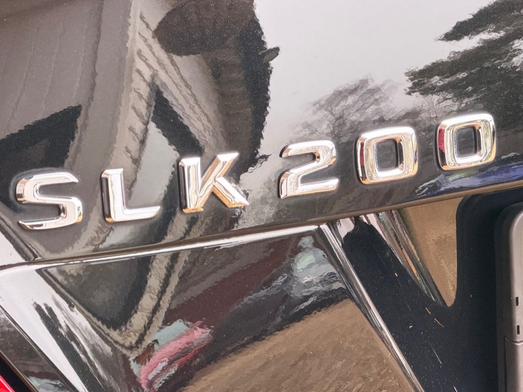 Used Mercedes-Benz SLK 2006 for sale - 77547599: Photo 10