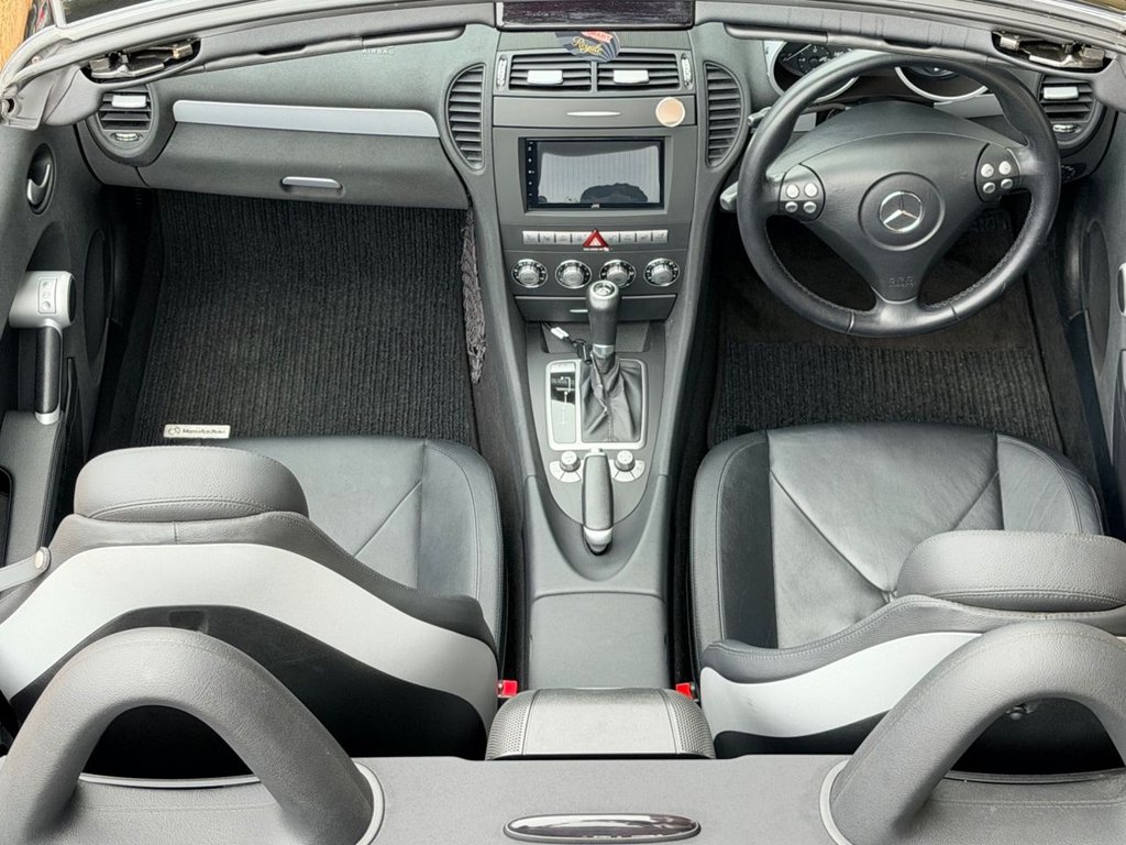 Used Mercedes-Benz SLK 2006 for sale - 77547599: Photo 31