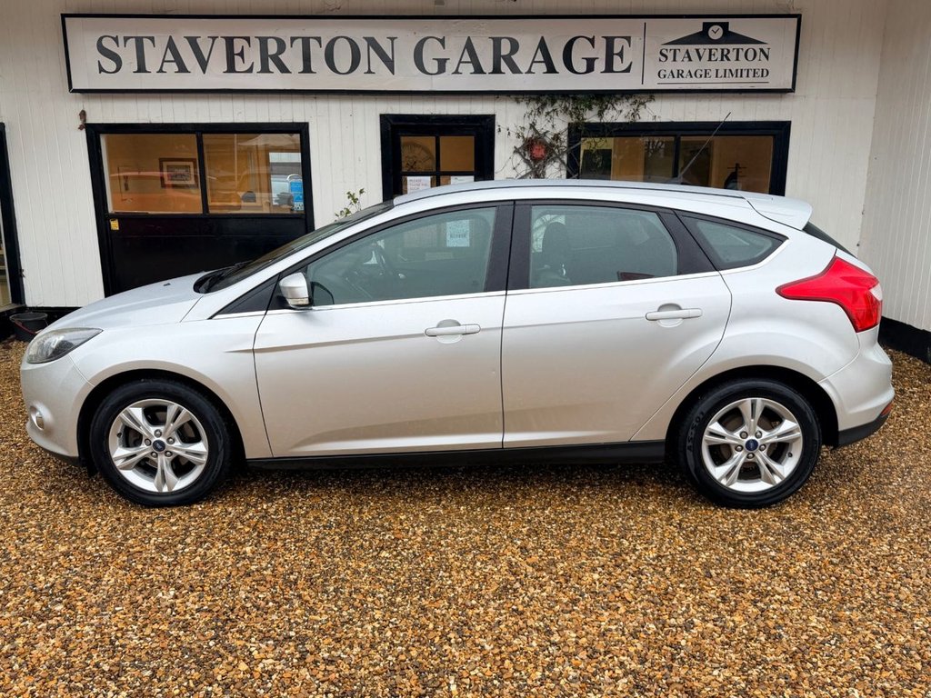 Used Ford Focus 2014 for sale - 77302818: Photo 16