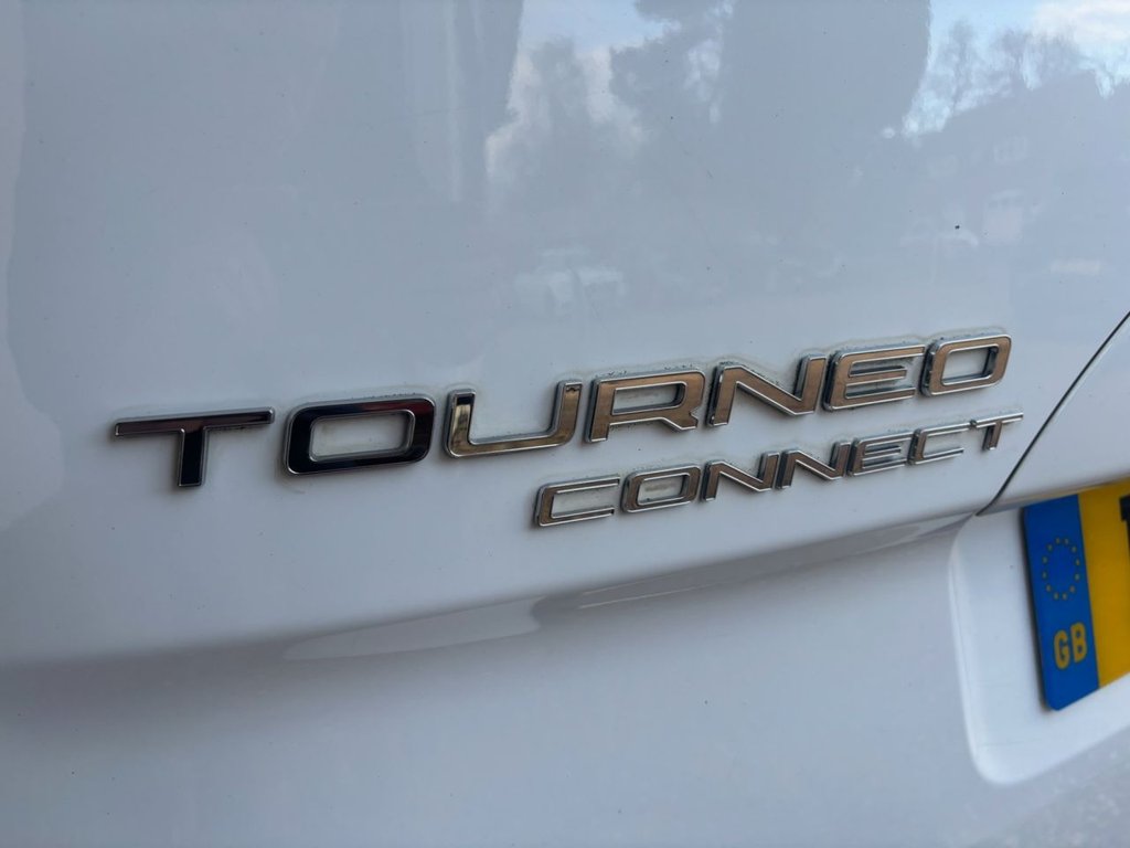 Used Ford Grand Tourneo Connect 2017 for sale - 76725114: Photo 11